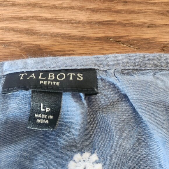 Talbots Women’s L Petite Chambray Popover Top Embroidered Daisy Long Sleeve - Picture 5 of 11